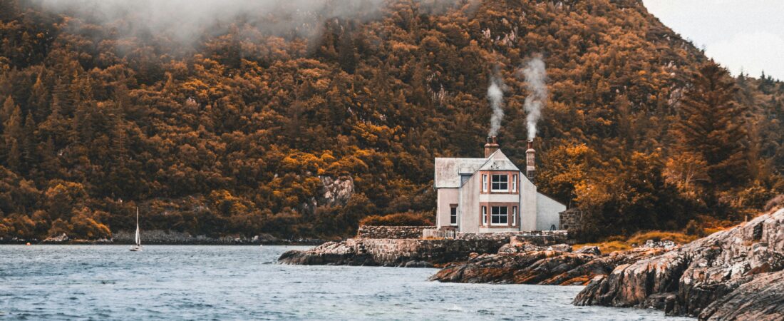 10 Small Fall Updates That Make Your Home Feel Cozy and Expensive